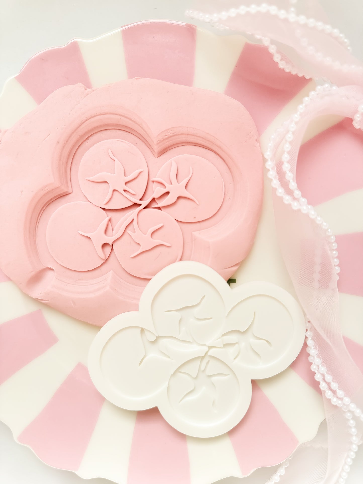 Tomato Vine - Debosser and Cutter