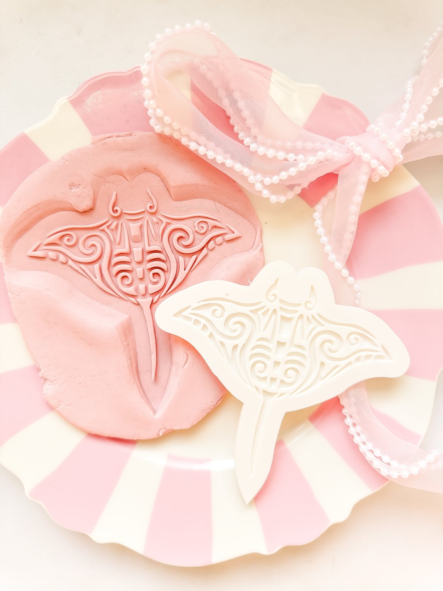 Manta ray - Debosser and Cutter