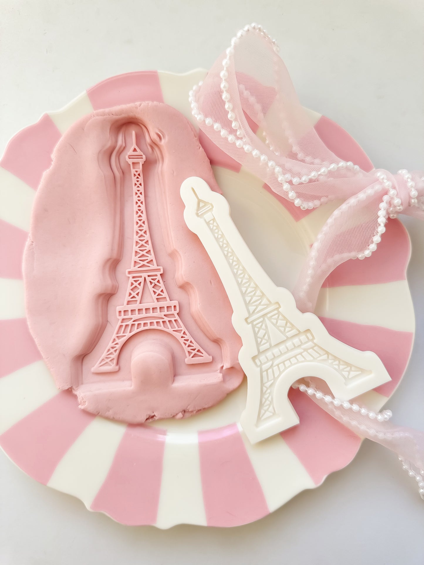 Eiffle Tower - Debosser and Cutter