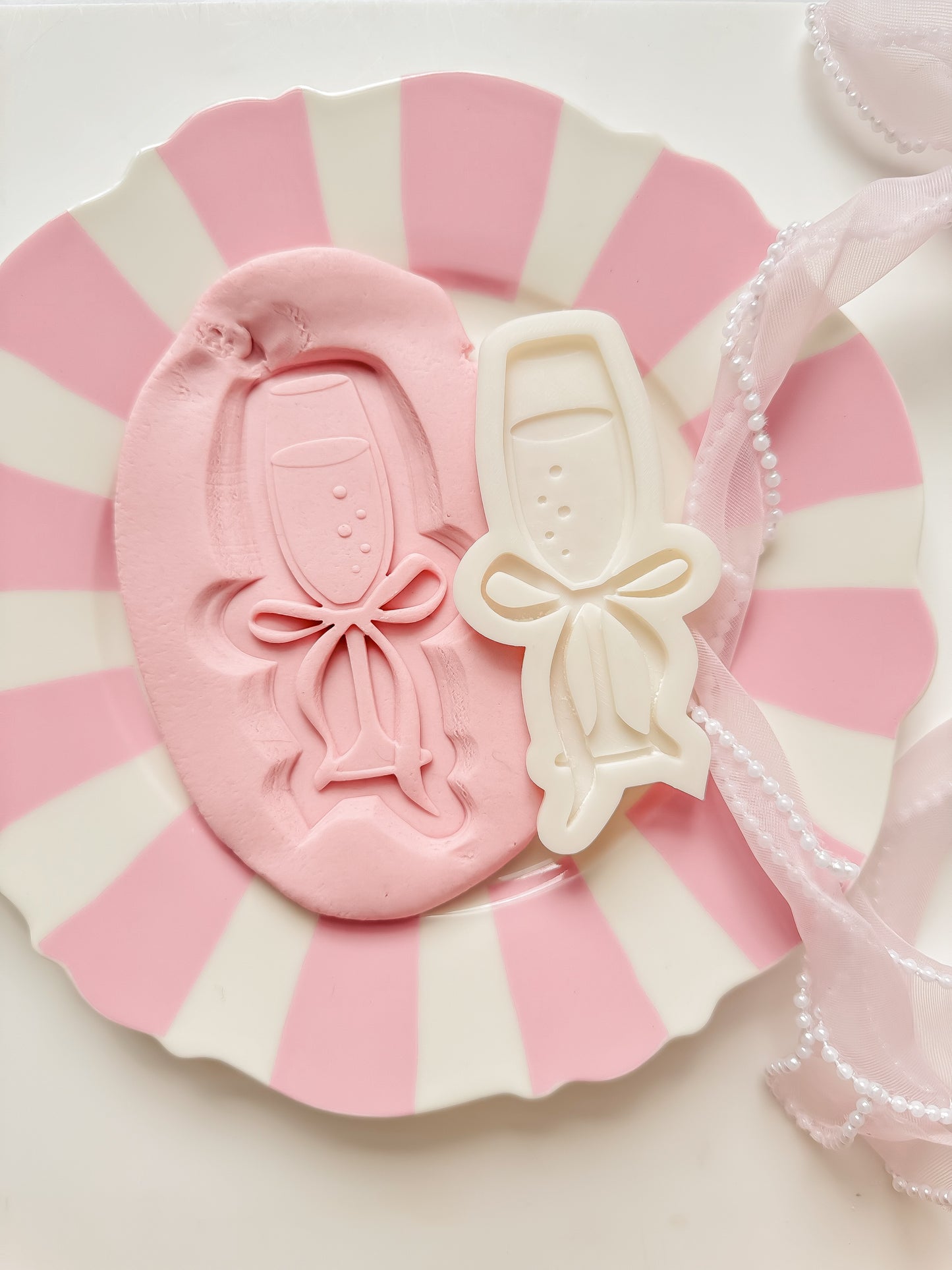 Champagne with bow- Debosser and Cutter