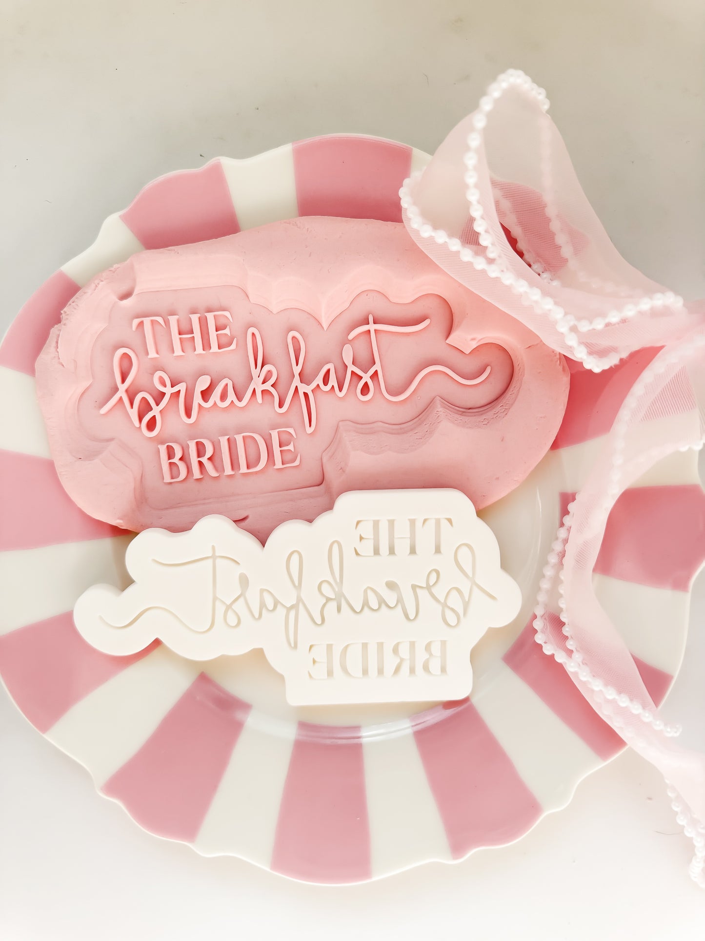 The Breakfast bride - Debosser and Cutter