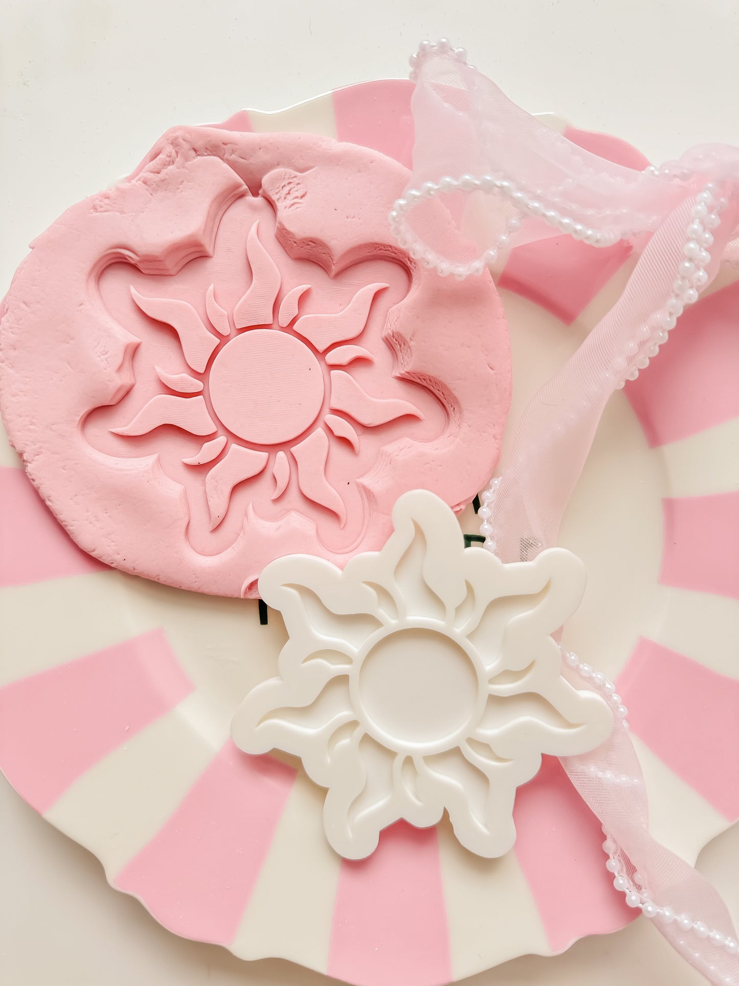 Princess Sun - Debosser and Cutter