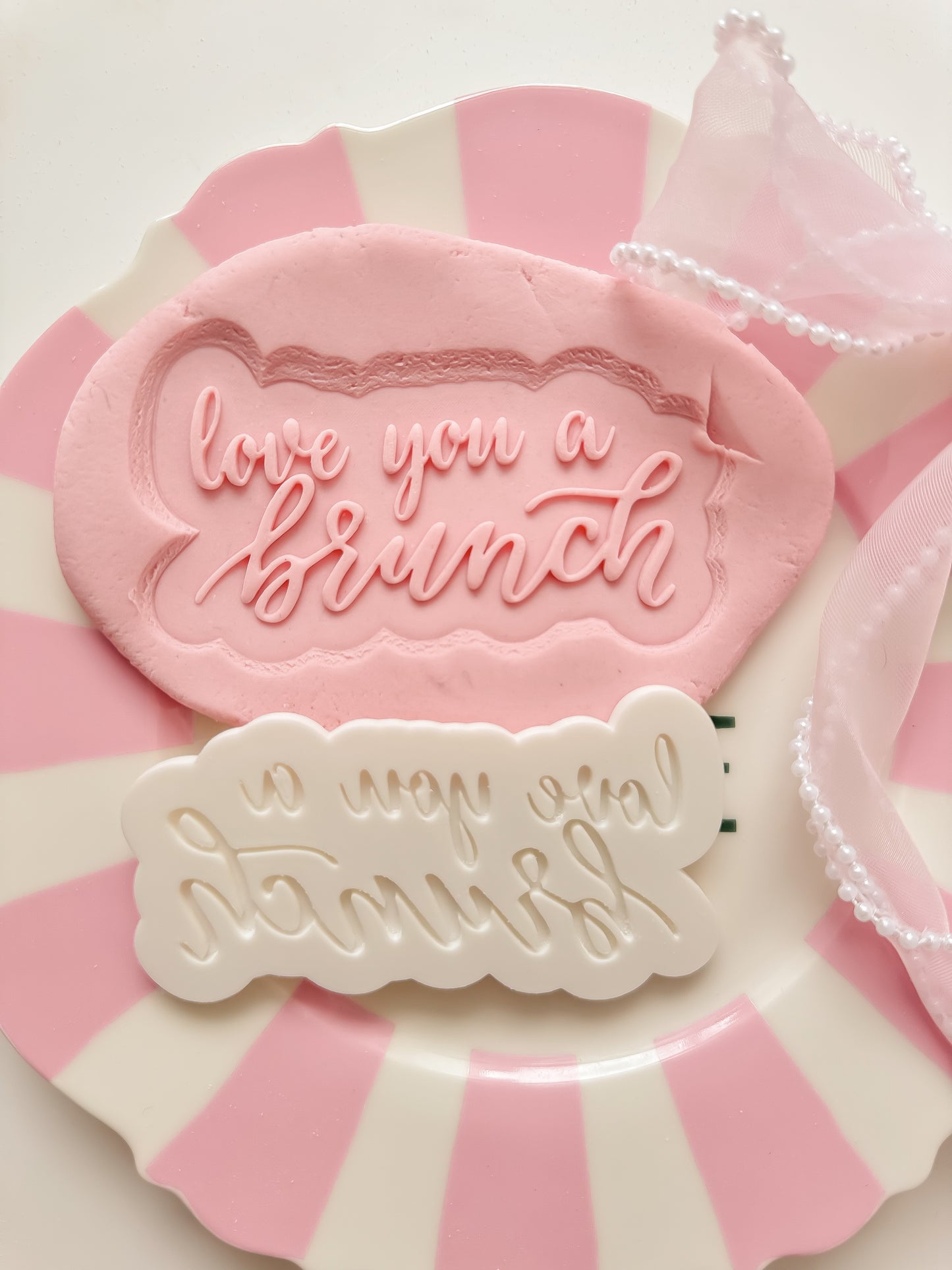 Love you a brunch - Debosser and Cutter