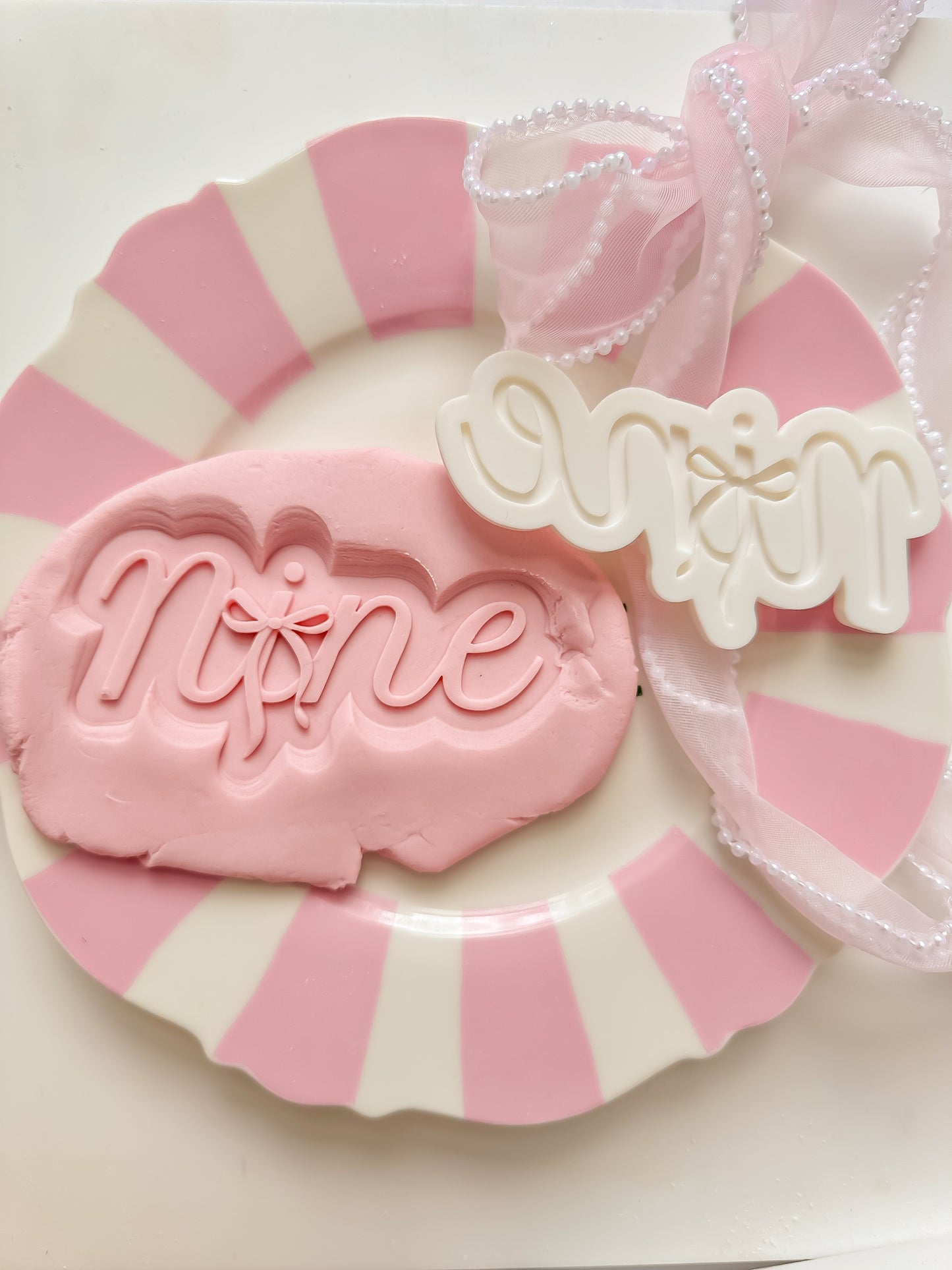 Nine bow number - Debosser and Cutter