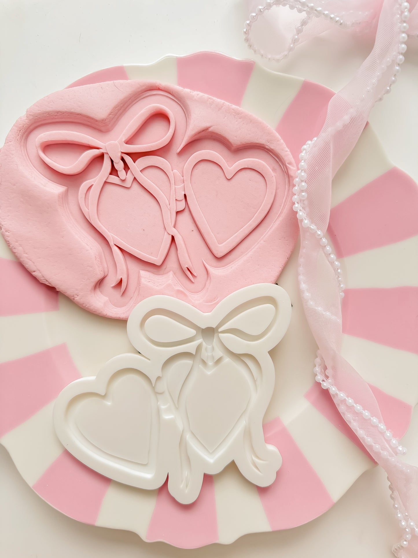 Bow Heart Locket - Debosser and Cutter