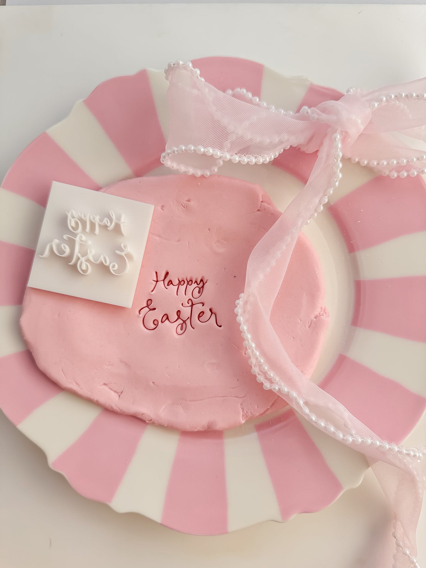 Happy Easter Style #1 - Embosser