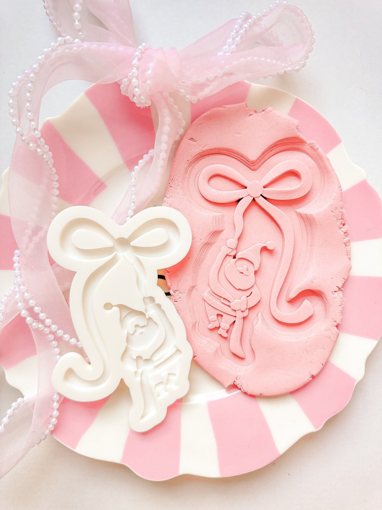 Santa on bow - Debosser and Cutter