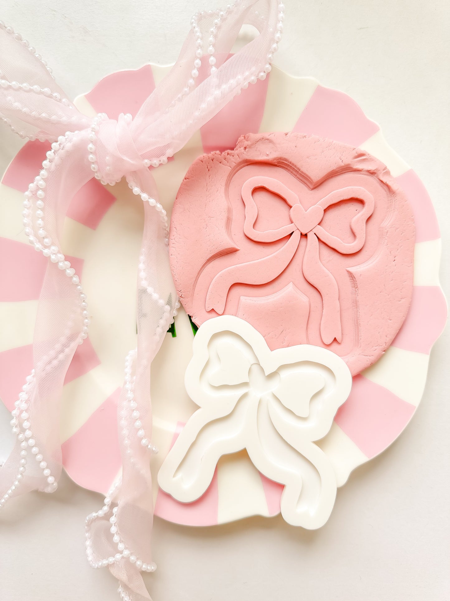 Heart bow - Debosser and Cutter