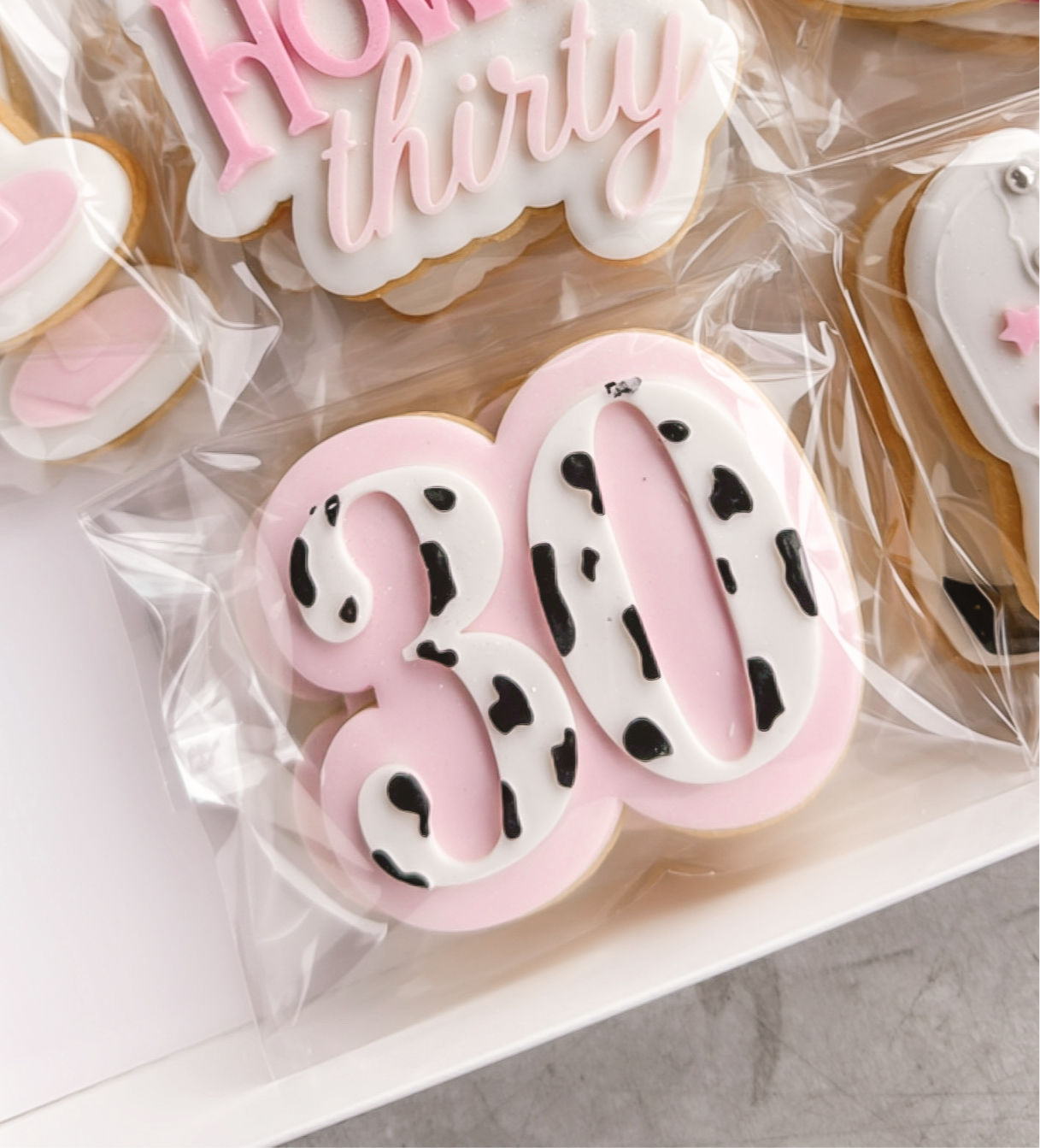 Cow print 30 - Debosser and Cutter