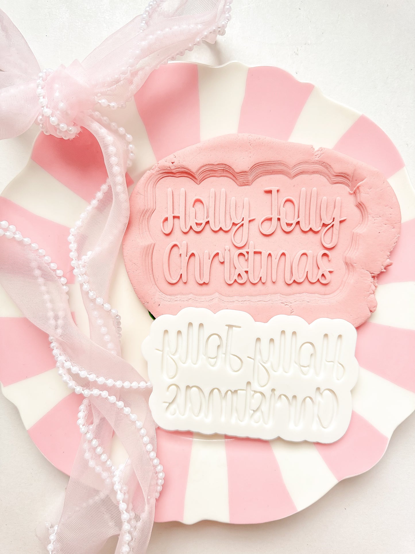 Holly Jolly Christmas - Debosser and Cutter