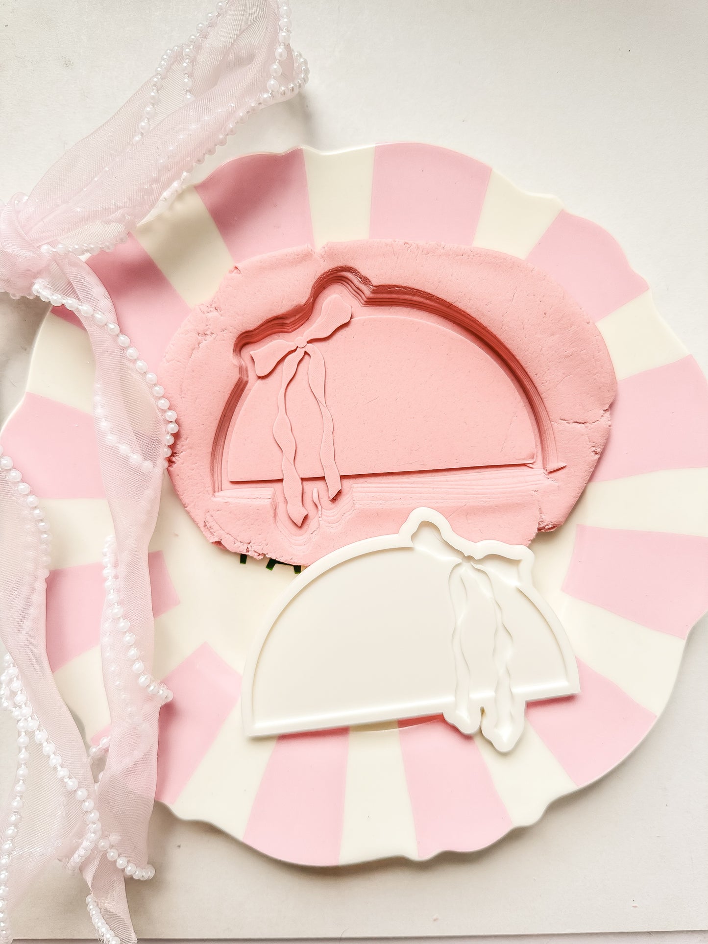 Half arch blank bow plaque- Debosser and Cutter