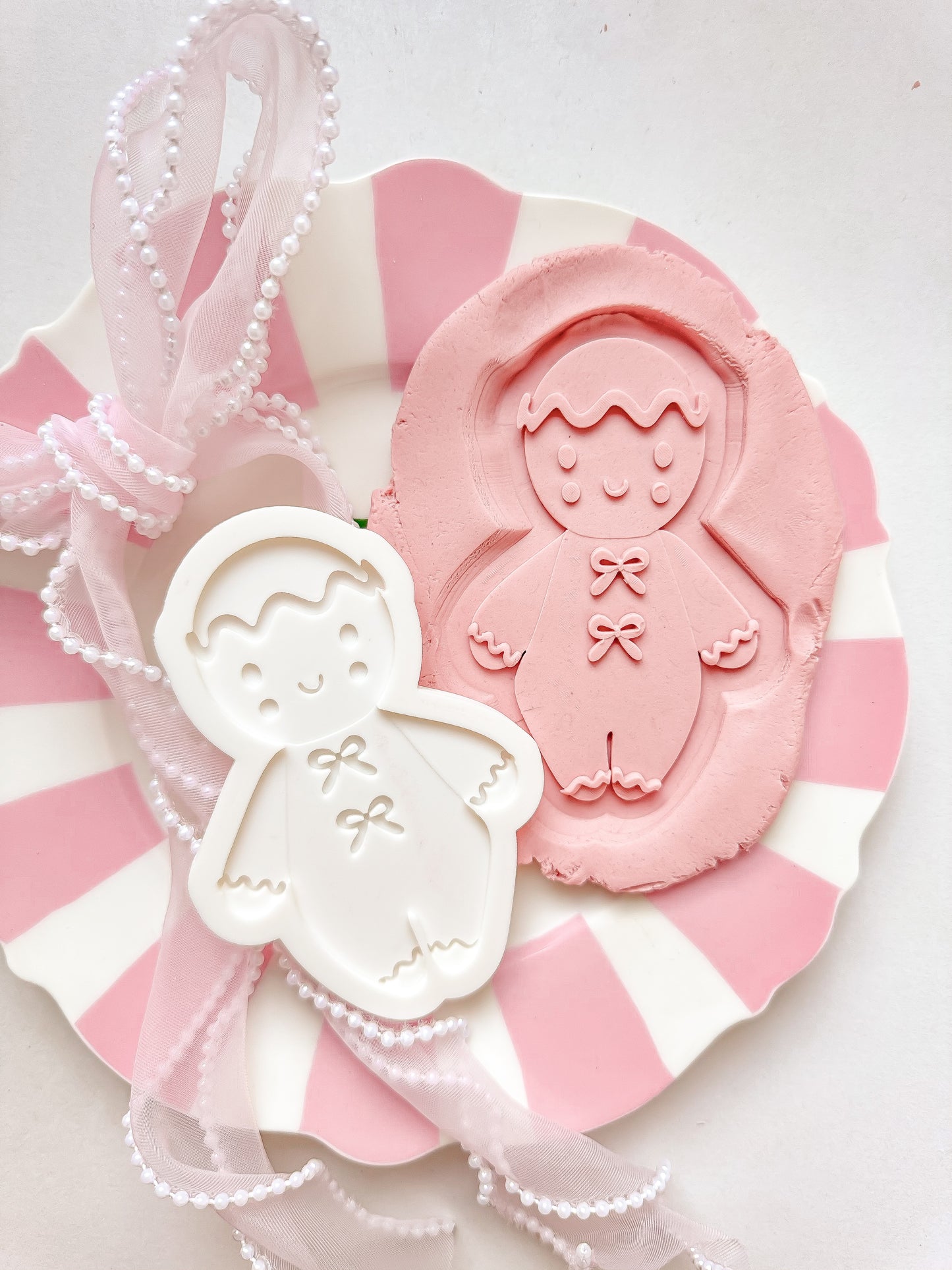 Gingerbread Candy Swirl - Cuddle and Kind- Debosser and Cutter