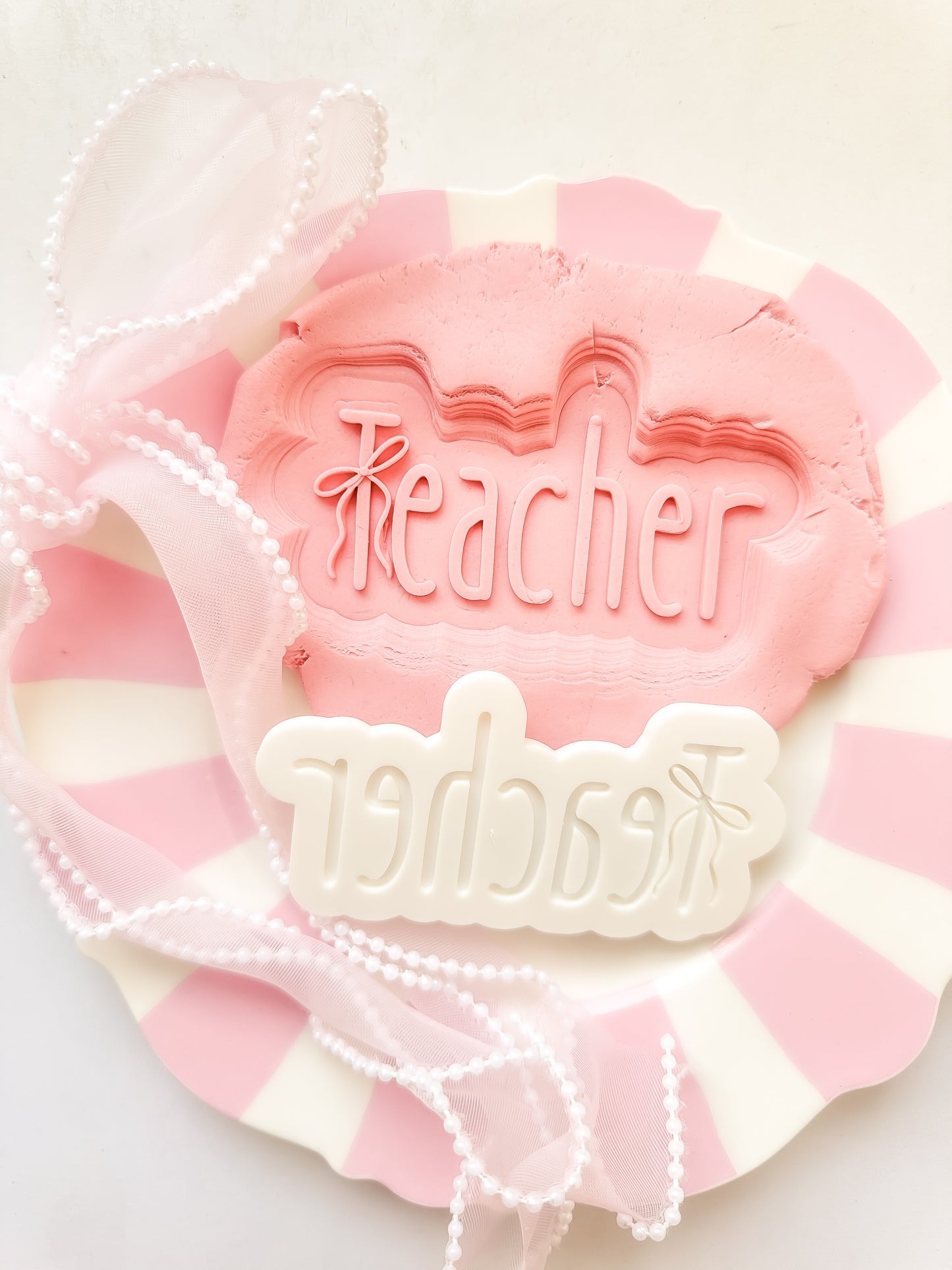 Teacher with bow - Debosser and Cutter