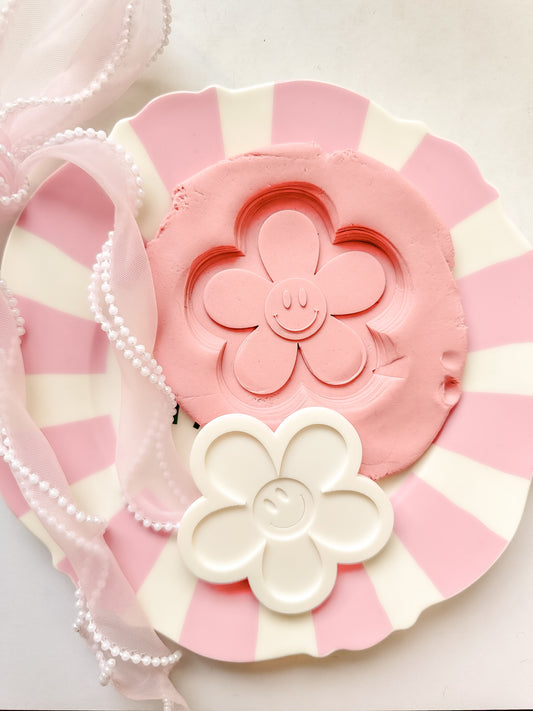 Smiley face flower - Debosser and Cutter