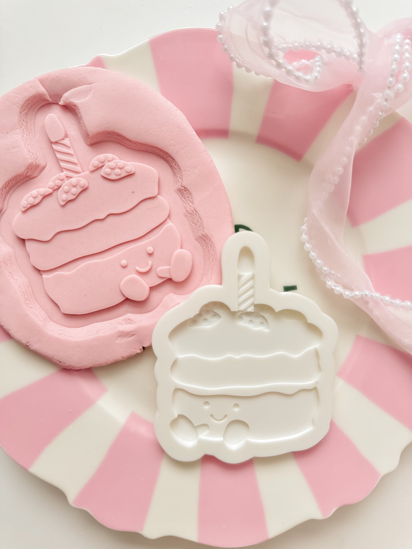 Birthday Cake Jellycat - Debosser and Cutter