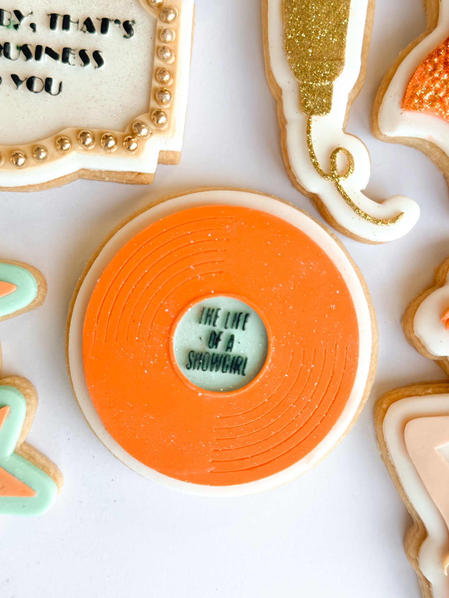 Showgirl record - Debosser and Cutter