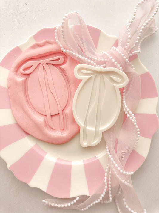 Long ribbon egg - Debosser and Cutter