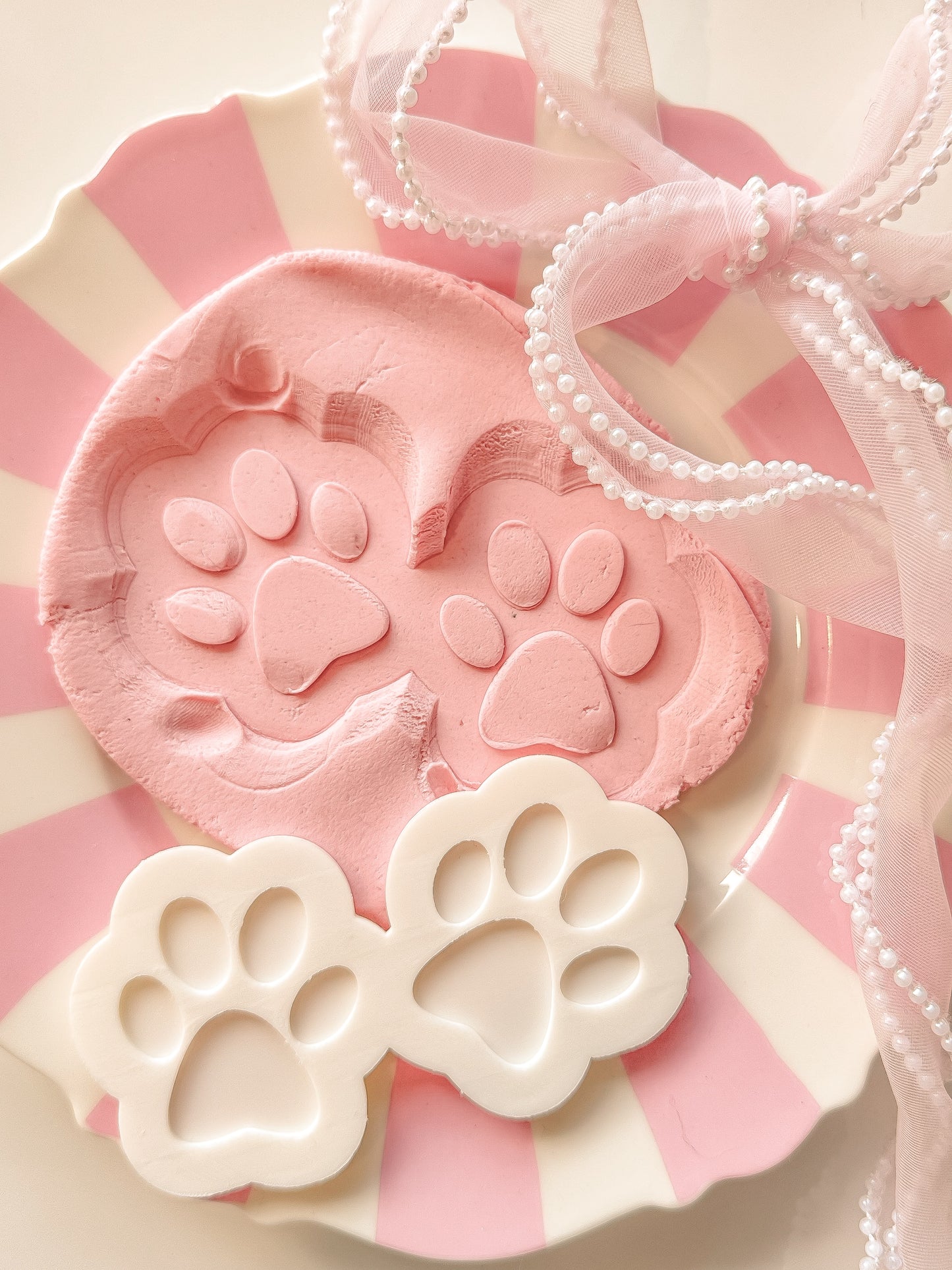 Double paw print - Debosser and Cutter
