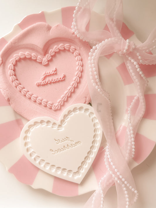 Just Married Heart Cake - Debosser and Cutter