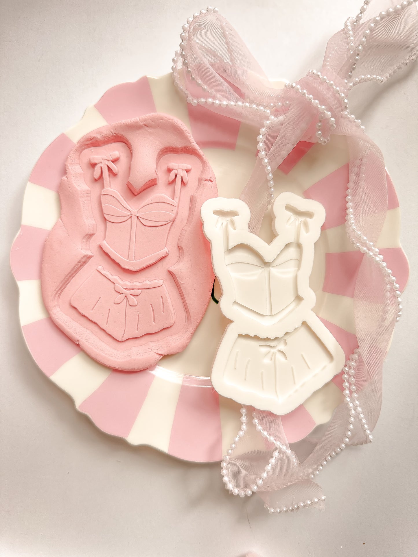 Lingerie set - Debosser and Cutter