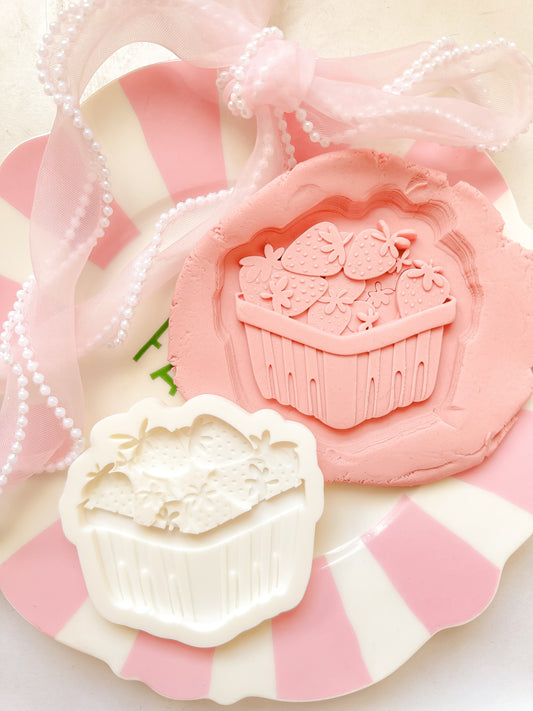 Strawberry Punnet - Debosser and Cutter