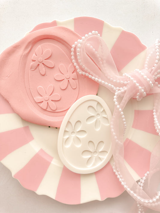 Daisy Easter egg - Debosser and Cutter