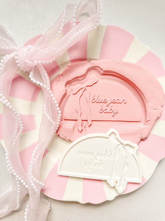 Blue Jean baby bow plaque - Debosser and Cutter