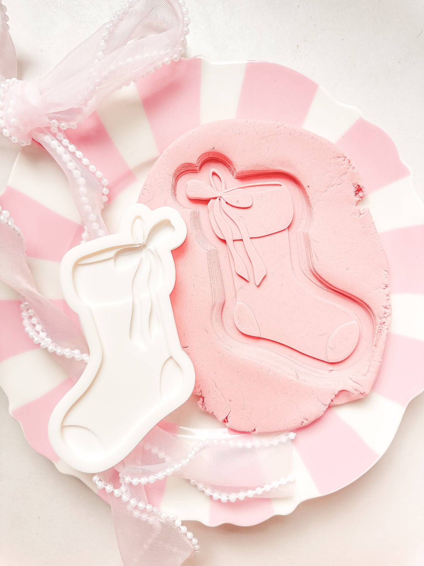 Bow Christmas Stocking - Debosser and Cutter