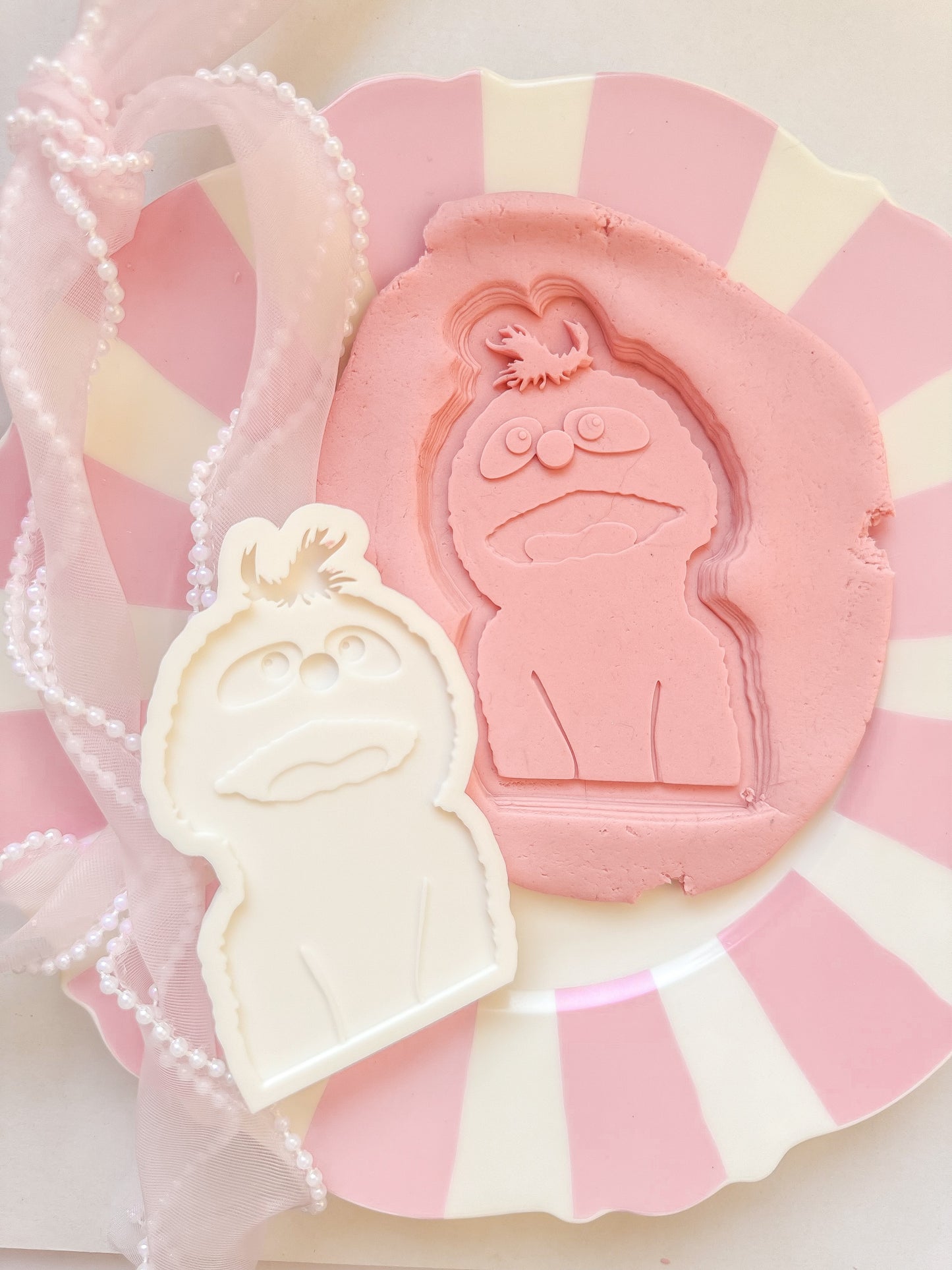 Georgie puppet, Miss Rachel - Debosser and Cutter