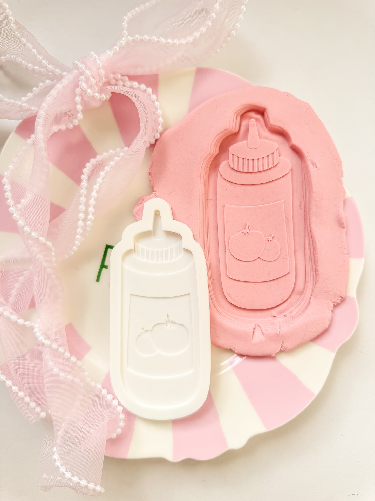 Tomato Sauce Bottle - Debosser and Cutter