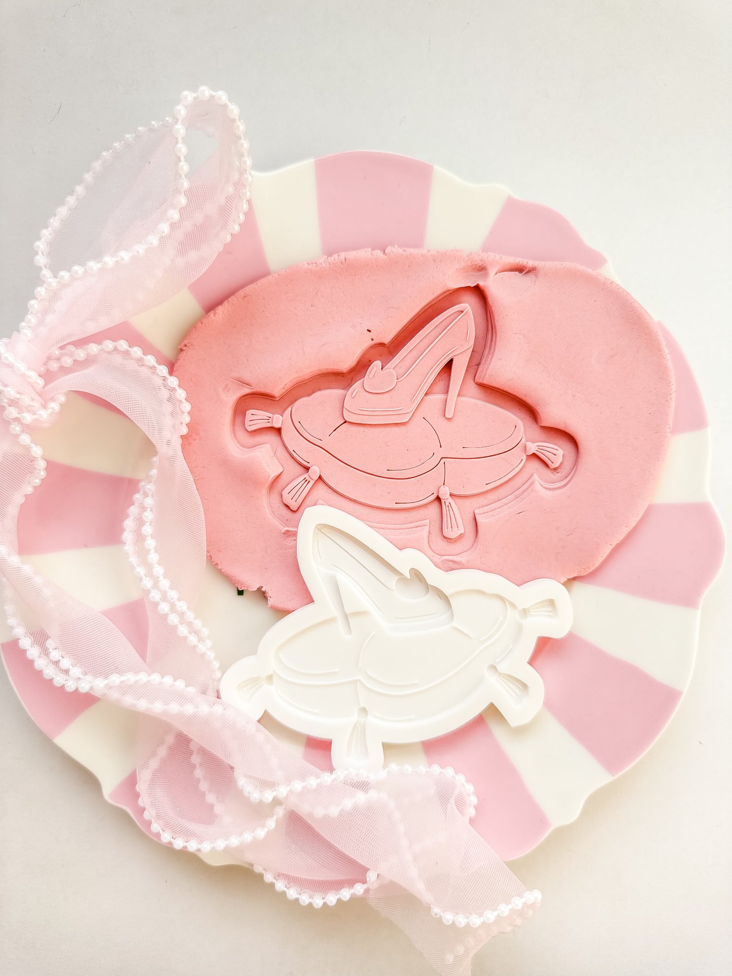 Princess shoe pillow - Debosser and Cutter